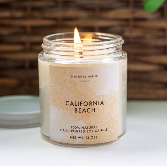 🌸Spa 5 piece gift set. Set includes soap, clay mask, bath salt, candle eye mask - Picture 5 of 13